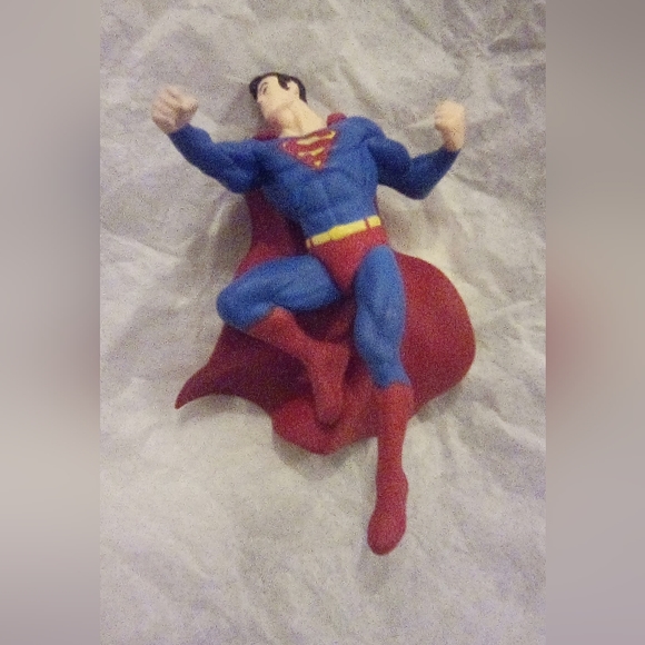 COPY - "Superman" Hallmark The Last Son of Krypton Figure - Picture 5 of 7